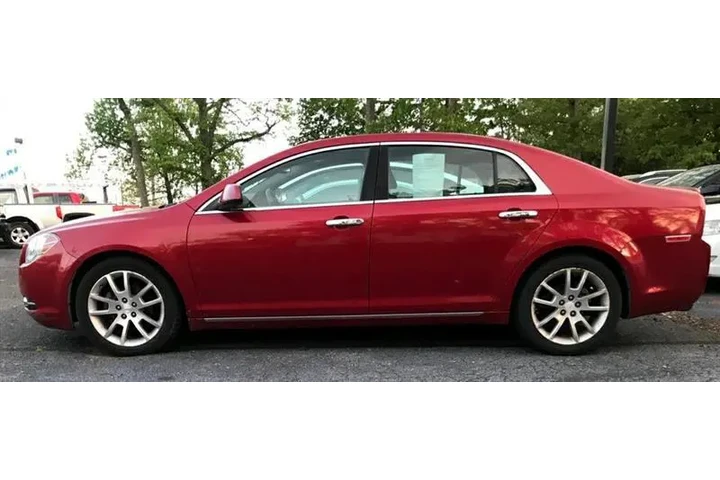 $7950 : 2012 Malibu image 5