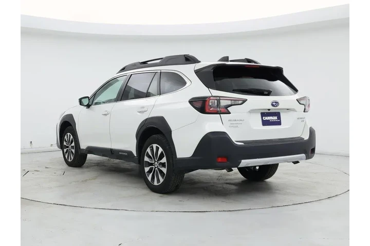 $35998 : Subaru Outback 2024 AWD Limi image 2