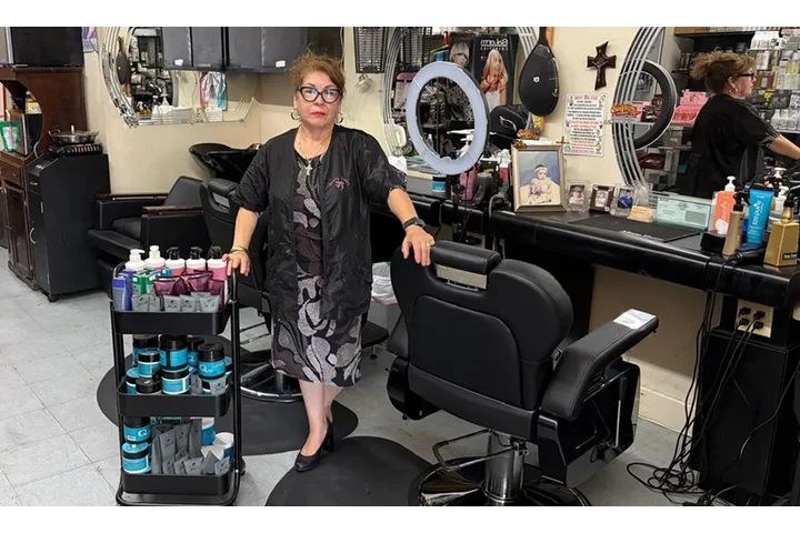 SALON DE BELLEZA image 3