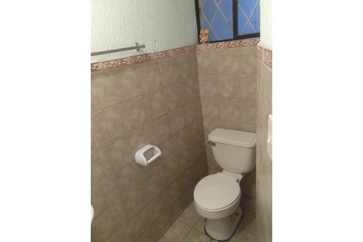 $47000 : VENDO CASA DE 2 PISOS image 4