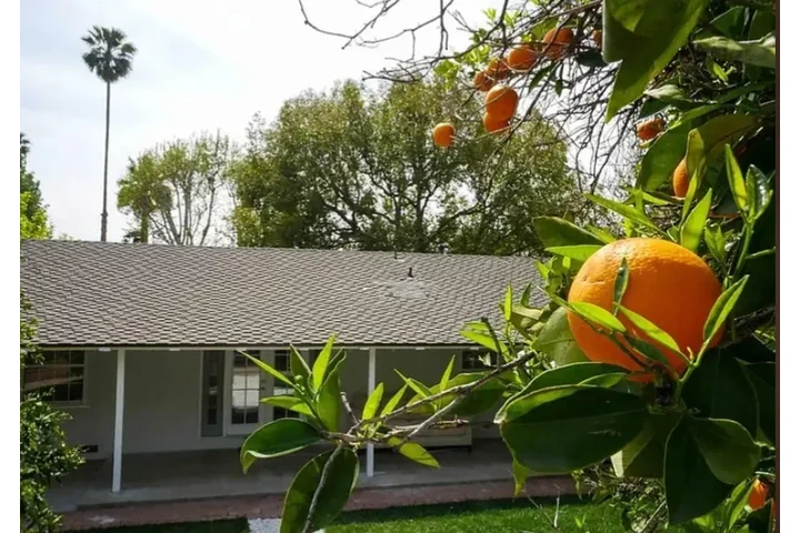 $2800 : 4Bed/2Bth  home in South Gate image 10
