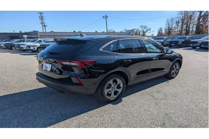 $23500 : Ford Escape 2025 ST-Line 4dr image 6