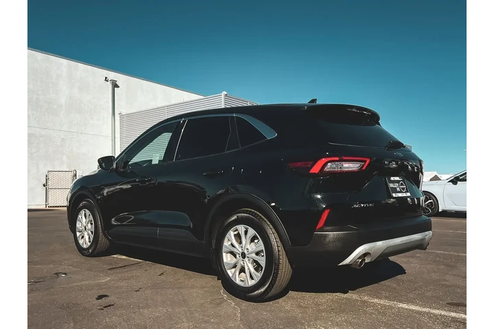 $20997 : Ford Escape 2023 Active 4dr image 5