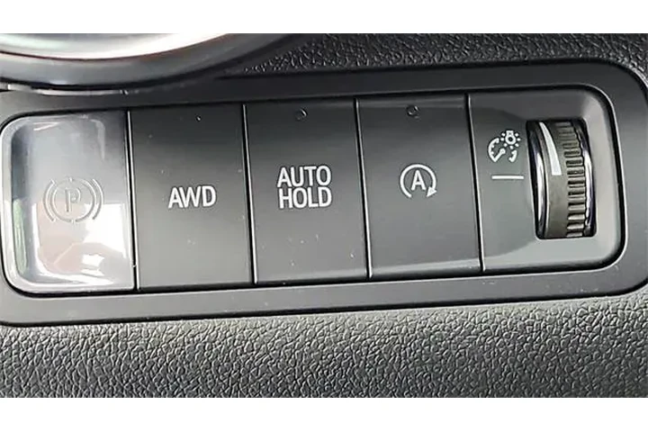 $27797 : Chevrolet Equinox 2025 4x4 L image 10