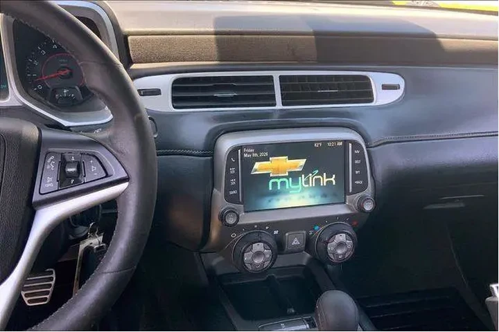 $23985 : Chevrolet Camaro 2015 SS 2dr image 6