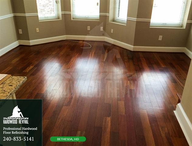 Hardwood floor refinishing image 1