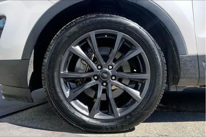 $18985 : Ford Explorer 2018 XLT 4dr S image 9