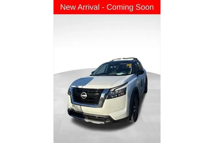 $38987 : Nissan Pathfinder 2025 Plati image 2