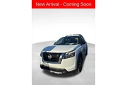 $38987 : Nissan Pathfinder 2025 Plati thumbnail