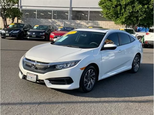 $2000 : 2018 Honda Civic EX Sedan image 2