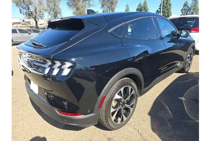 $25399 : Ford Mustang Mach-E 2024 AWD image 4