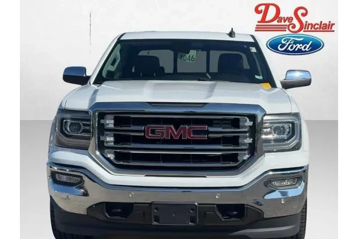 $30888 : GMC Sierra 1500 2018 4x4 SLT image 2