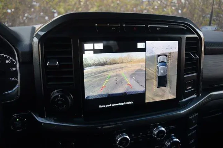 $37000 : Ford F-150 2022 4x4 XLT 4dr image 10