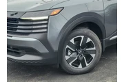 $27880 : Nissan Kicks 2025 AWD SV 4dr thumbnail