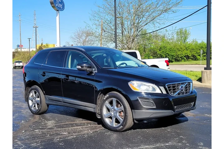 $9389 : Volvo XC60 2013 AWD T6 4dr S image 1