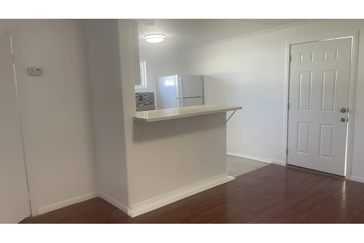$1700 : APARTAMENTO ESTUDIO NORTHRIDGE image 3