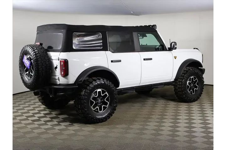 $39599 : Ford Bronco 2022 4x4 Base Ad image 10