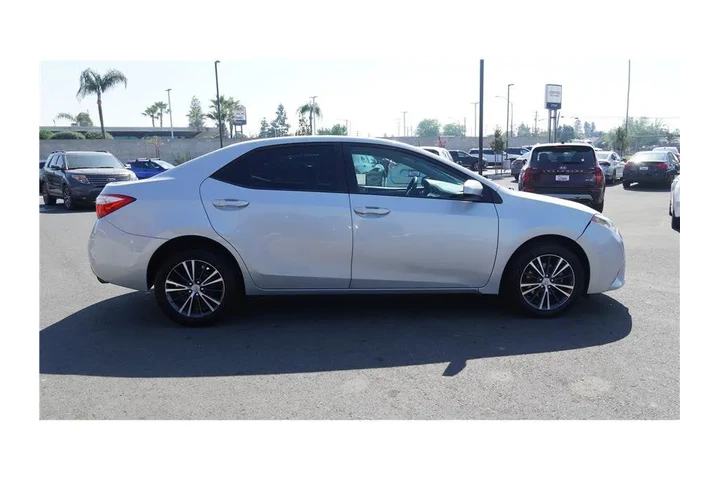 $15984 : 2016 Corolla LE Plus Sedan 4D image 5