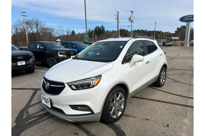 $11995 : Buick Encore 2017 Essence 4d image 3