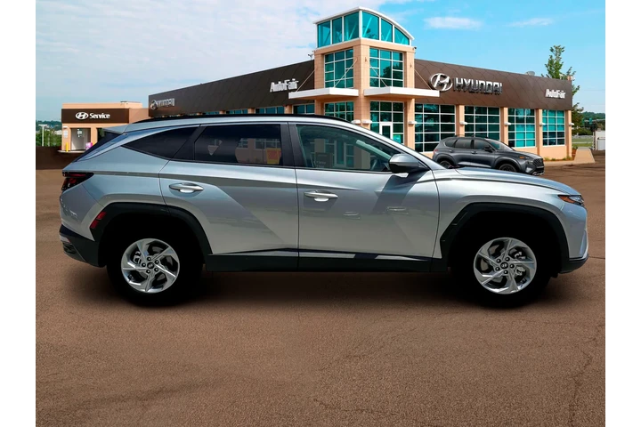 $22900 : Hyundai TUCSON 2024 AWD SEL image 9