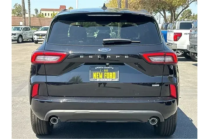 $26500 : Ford Escape Hybrid 2024 ST-L image 5