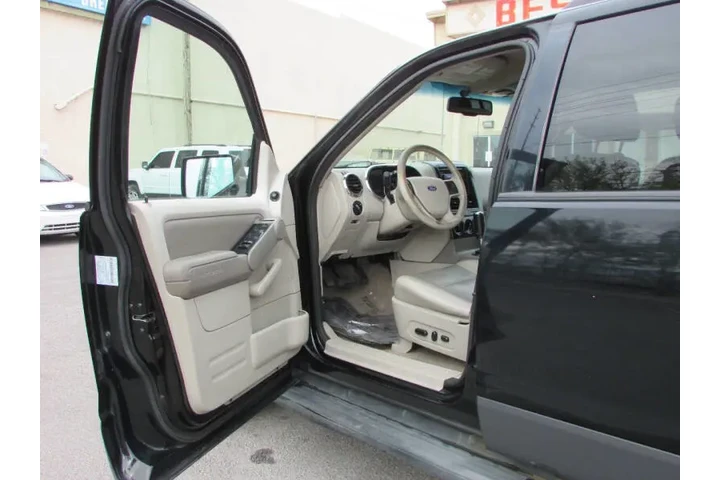 $5995 : 2006 Explorer XLT image 8
