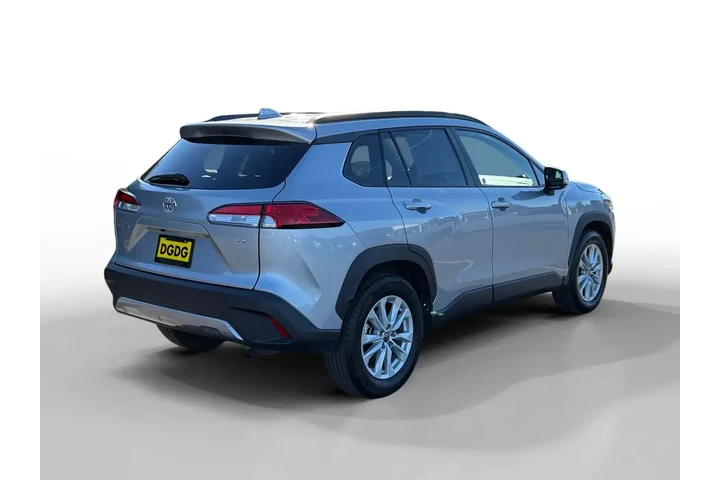 $23453 : Toyota Corolla Cross 2024 LE image 5