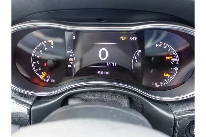 $20963 : Jeep Grand Cherokee 2020 4x4 image 4