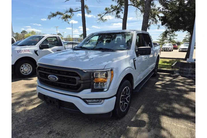 $34591 : Ford F-150 2022 4x2 XL 4dr S image 1