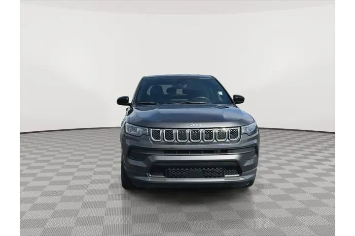 $21000 : Jeep Compass 2023 4x4 Sport image 3