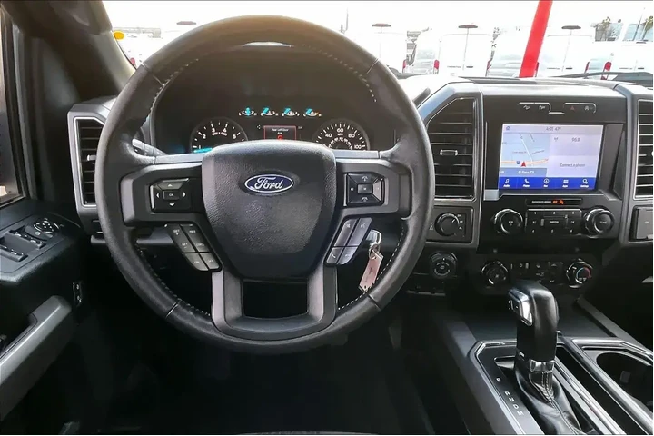 $33995 : Ford F-150 2020 4x4 XLT 4dr image 5