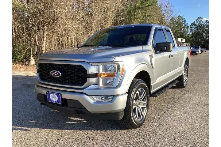 $28742 : Ford F-150 2022 4x4 XL 4dr S image 3