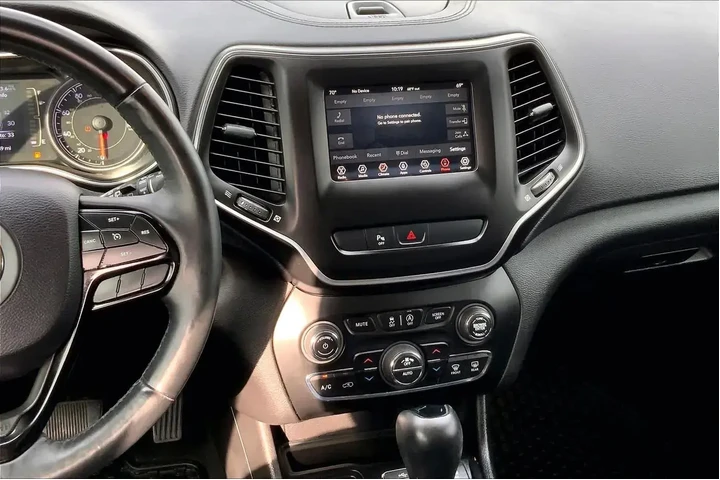 $11911 : Jeep Cherokee 2019 Latitude image 6