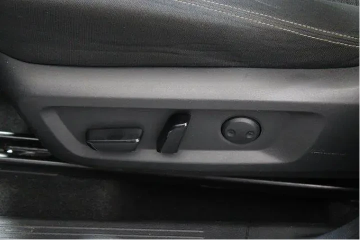 $21905 : Nissan Rogue 2021 AWD SV 4dr image 7