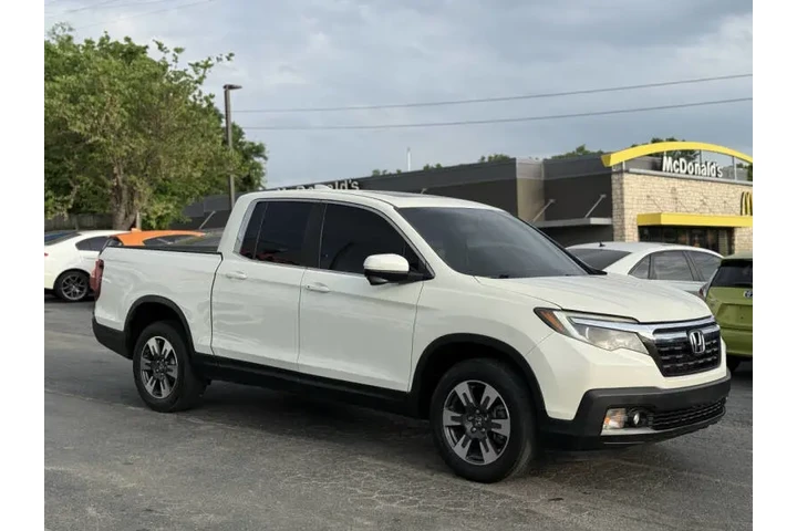 $22495 : 2019 Ridgeline RTL-T image 4