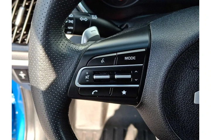 $33400 : Kia Stinger 2023 GT-Line 4dr image 1