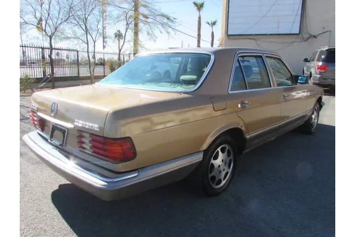$6995 : 1984 Mercedes-Benz 300-Class image 4