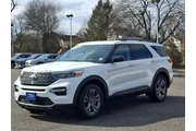 $32995 : Ford Explorer 2023 AWD XLT 4 thumbnail