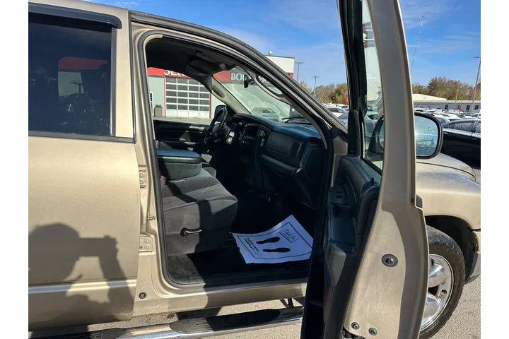 $4980 : 2005 Ram 1500 4dr Quad Cab 14 image 9