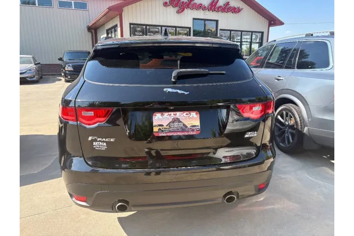 $11950 : 2017 F-PACE 35t R-Sport image 6