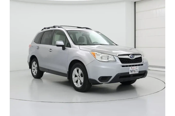 $14998 : Subaru Forester 2015 AWD 2.5 image 1