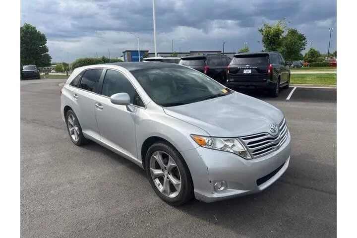 $12000 : Toyota Venza 2011 AWD V6 4dr image 1