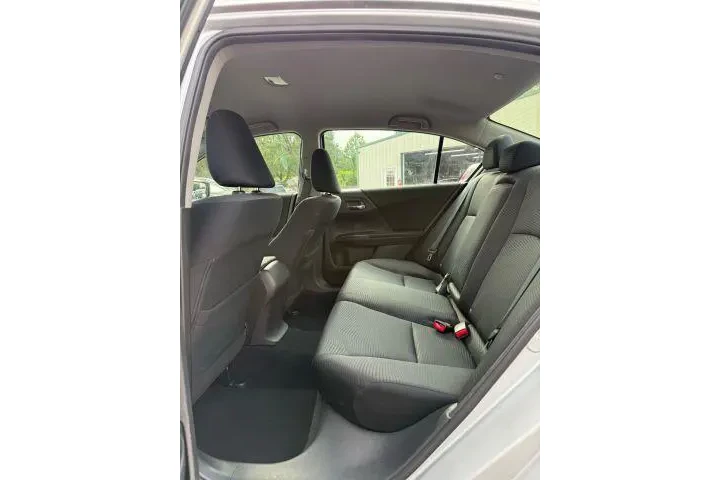 $9300 : Honda Accord 2014 LX 4dr Sed image 5