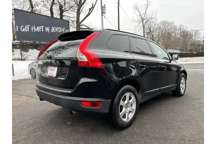 $6999 : 2011 XC60 3.2 R-Design image 5
