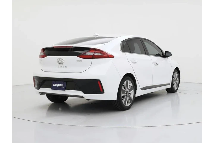 $15998 : Hyundai IONIQ Hybrid 2017 Li image 8