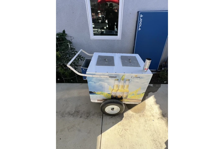 Rustic tables-draping image 10