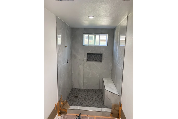 Kitchen and Bathrooms image 8