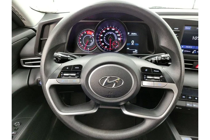 $20998 : Hyundai ELANTRA 2023 SEL 4dr image 10