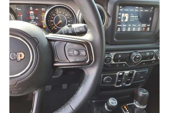 $21900 : Jeep Wrangler Unlimited 2021 image 9