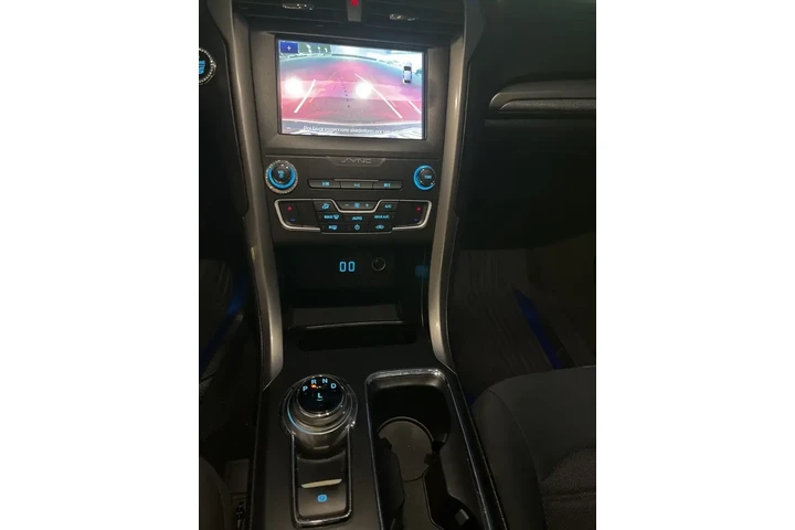$16900 : Ford Fusion Hybrid 2020 SE 4 image 10